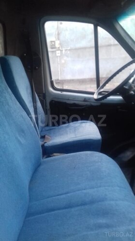 GAZ 3302-744 1999, 500,000 km - 2.4 l - Göygöl