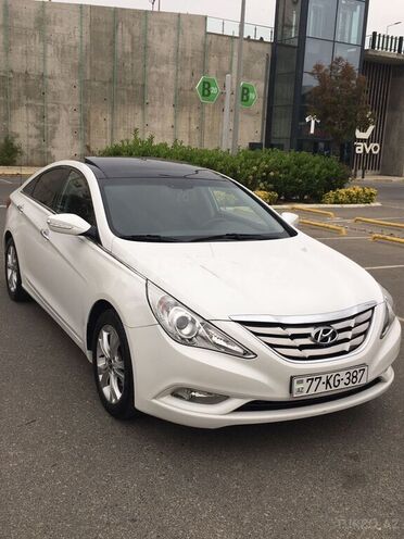 Hyundai Sonata 2010, 114,000 km - 2.0 л - Bakı