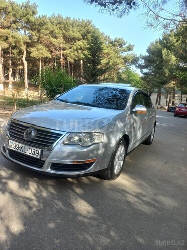 Volkswagen Passat 2005, 290,000 km - 2.0 l - Sumqayıt