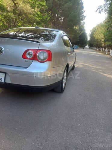 Volkswagen Passat 2005, 290,000 km - 2.0 l - Sumqayıt