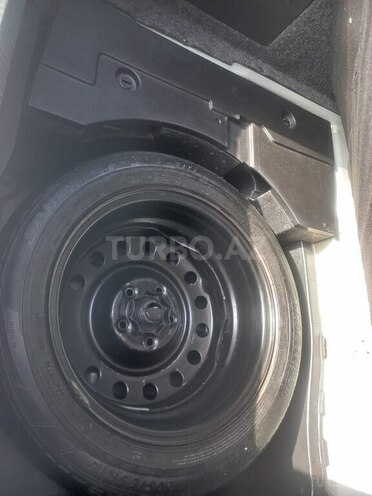 Volkswagen Passat 2005, 290,000 km - 2.0 l - Sumqayıt