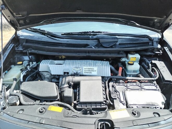Toyota Prius 2010, 402,336 km - 1.8 л - Bakı