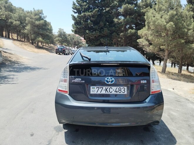 Toyota Prius 2010, 402,336 km - 1.8 л - Bakı