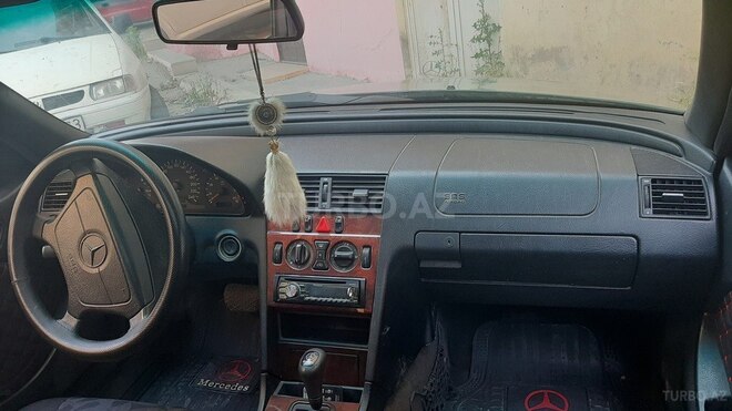 Mercedes C 180 1998, 376,000 km - 1.8 л - Bakı