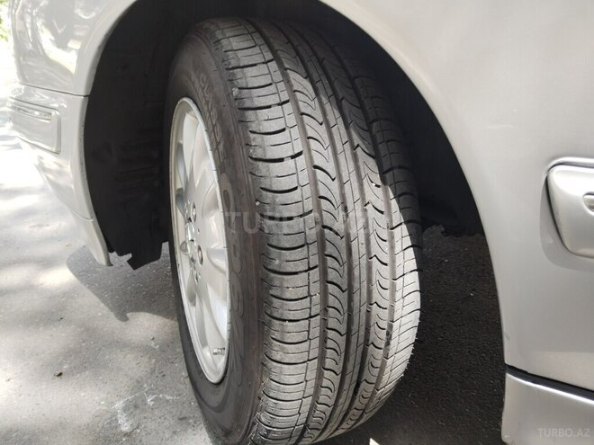 Mercedes E 220 2001, 380,000 km - 2.2 l - Bakı