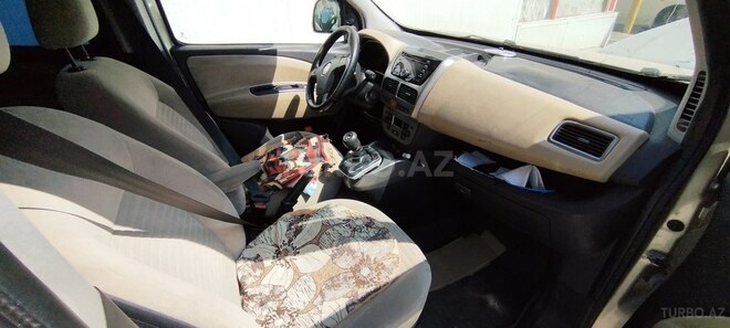 Fiat Doblo 2011, 241,000 km - 1.6 l - Bakı