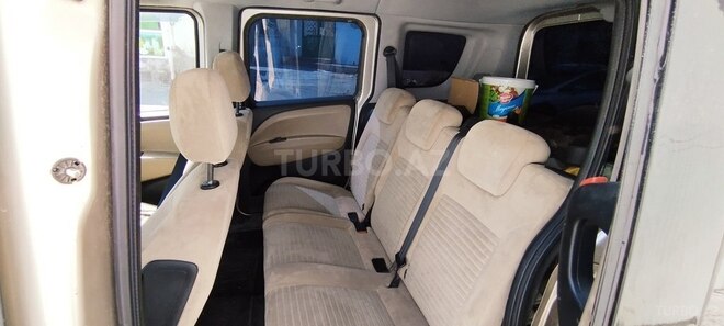 Fiat Doblo 2011, 241,000 km - 1.6 l - Bakı