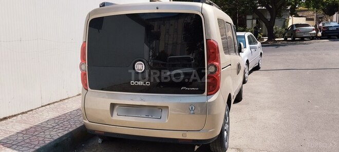Fiat Doblo 2011, 241,000 km - 1.6 l - Bakı