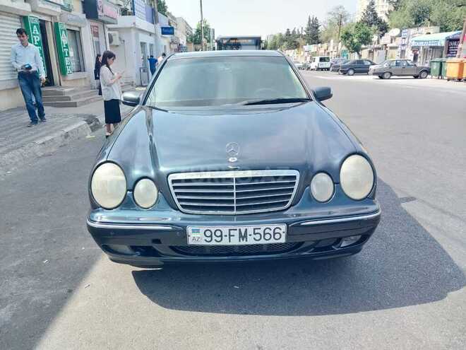 Mercedes E 200 1999, 268,000 km - 2.0 l - Bakı