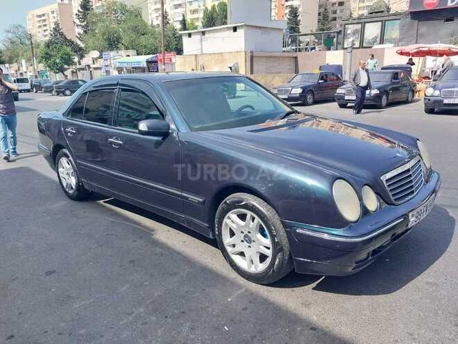 Mercedes E 200 1999, 268,000 km - 2.0 l - Bakı