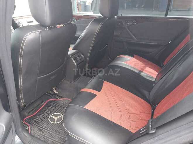 Mercedes E 200 1999, 268,000 km - 2.0 l - Bakı