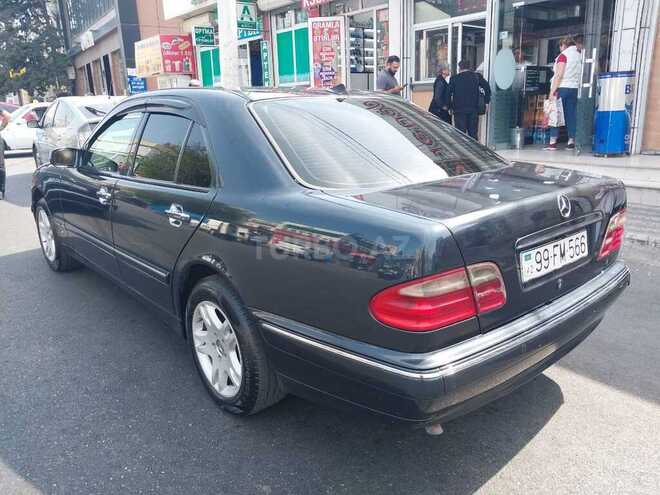 Mercedes E 200 1999, 268,000 km - 2.0 l - Bakı