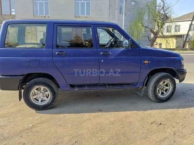 UAZ Patriot 2004, 100,000 km - 2.5 l - Quba