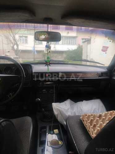 GAZ 24-10 1987, 300,000 km - 2.4 l - Sumqayıt