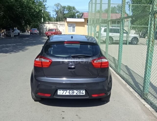 Kia Rio 2011, 213,008 km - 1.1 l - Sumqayıt