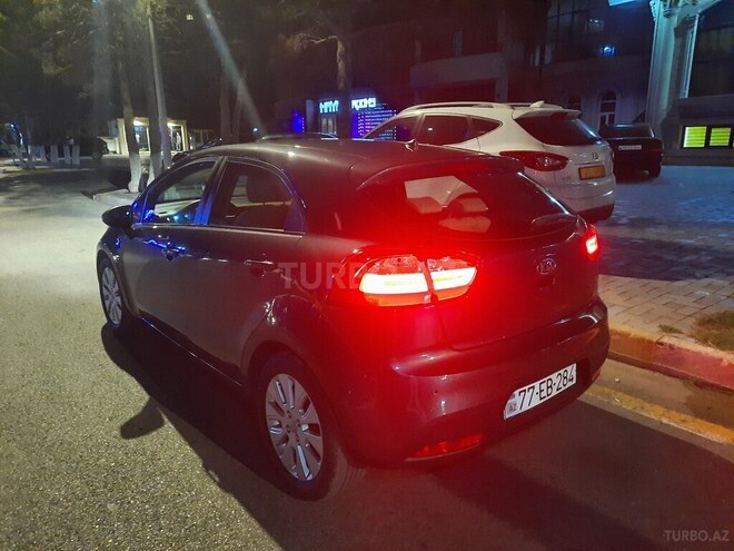 Kia Rio 2011, 213,008 km - 1.1 l - Sumqayıt