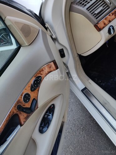 Mercedes E 320 2004, 304,000 km - 3.2 л - Bakı
