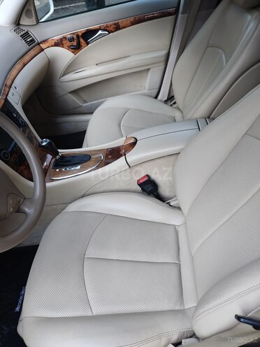 Mercedes E 320 2004, 304,000 km - 3.2 л - Bakı