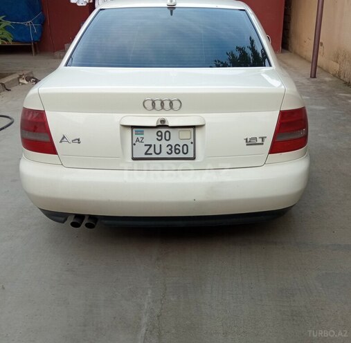 Audi A4 2000, 200,000 km - 1.8 л - Bakı