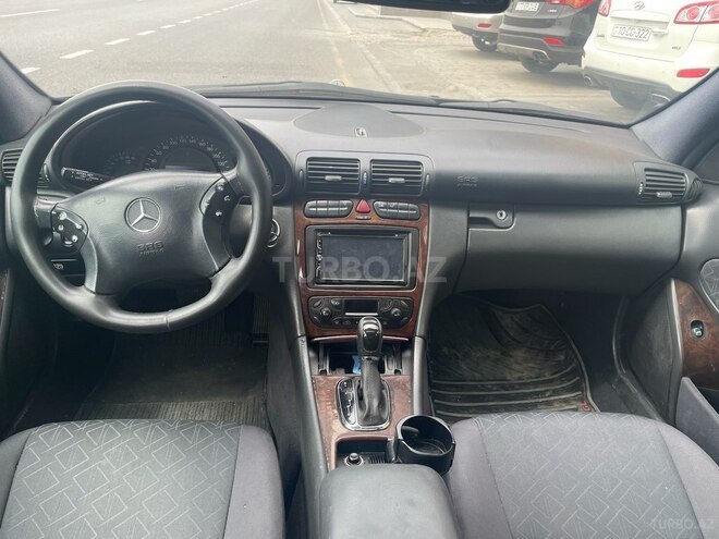 Mercedes C 240 2001, 374,562 km - 2.6 l - Bakı