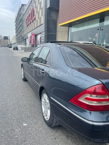 Mercedes C 240 2001, 374,562 km - 2.6 l - Bakı