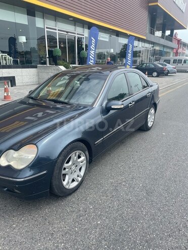 Mercedes C 240 2001, 374,562 km - 2.6 l - Bakı
