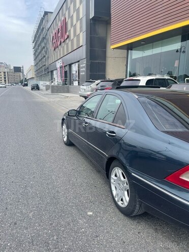 Mercedes C 240 2001, 374,562 km - 2.6 l - Bakı