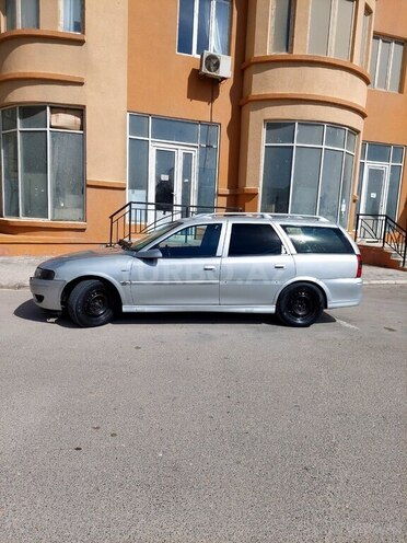 Opel Vectra 2000, 700,000 km - 2.0 l - Bakı
