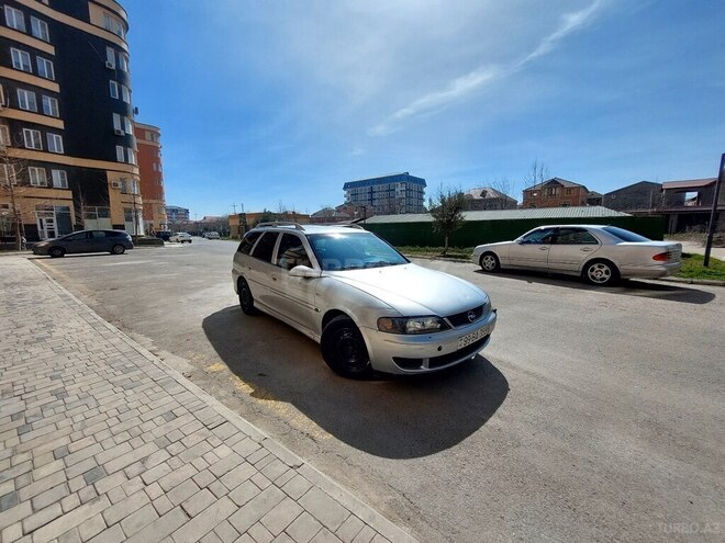 Opel Vectra 2000, 700,000 km - 2.0 l - Bakı