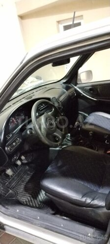 Chevrolet Niva 2010, 100,000 km - 1.7 l - Gəncə