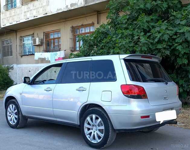 Mitsubishi Airtrek 2001, 300,000 km - 2.0 l - Bakı