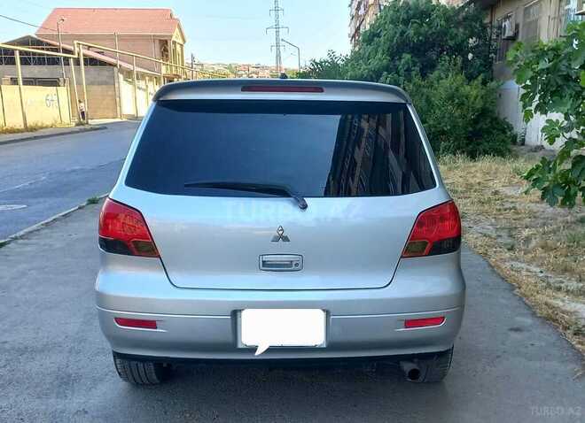 Mitsubishi Airtrek 2001, 300,000 km - 2.0 l - Bakı