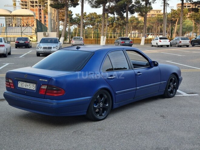 Mercedes E 270 2000, 357,000 km - 2.7 l - Sumqayıt