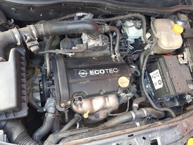 Opel Astra 2009, 218,000 km - 1.4 l - Bakı