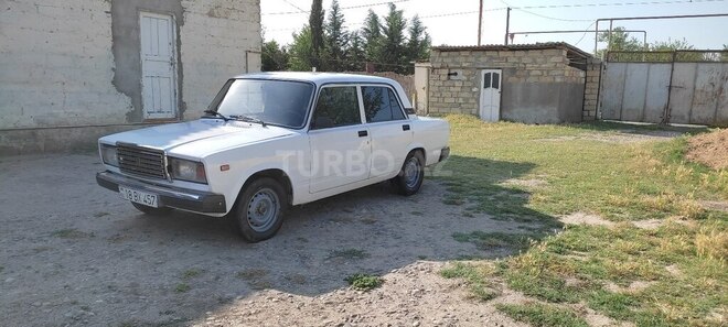 LADA (VAZ) 2107 2006, 25,800 km - 1.6 l - Şirvan