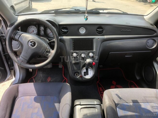 Mitsubishi Airtrek 2003, 299,111 km - 2.0 л - Bakı