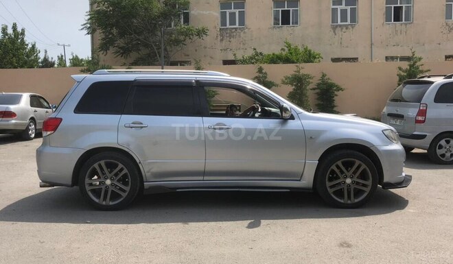 Mitsubishi Airtrek 2003, 299,111 km - 2.0 л - Bakı