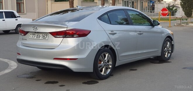 Hyundai Elantra 2017, 74,030 km - 2.0 l - Mingəçevir