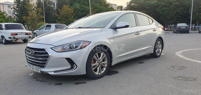 Hyundai Elantra 2017, 74,030 km - 2.0 l - Mingəçevir