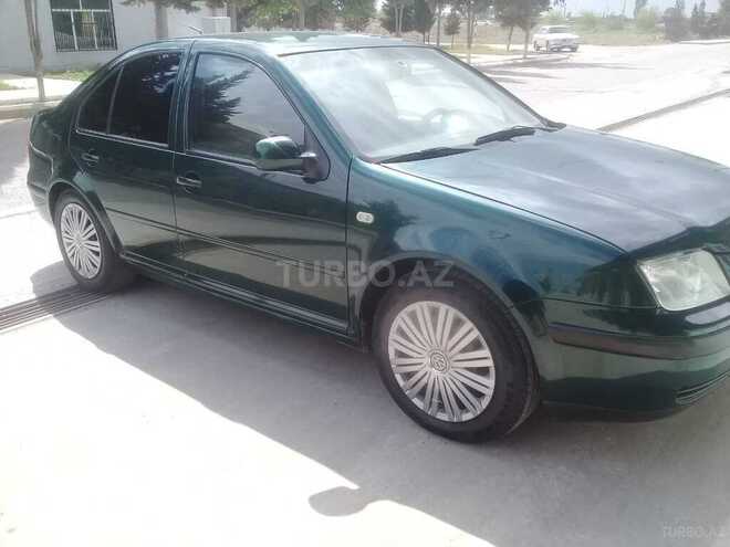 Volkswagen Bora 2000, 257,368 km - 2.0 l - Salyan