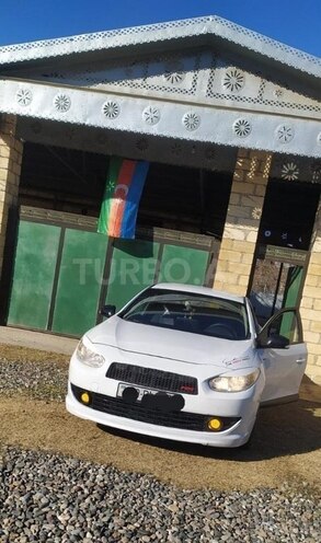 Renault Megane 2011, 225,500 km - 1.6 л - Bakı