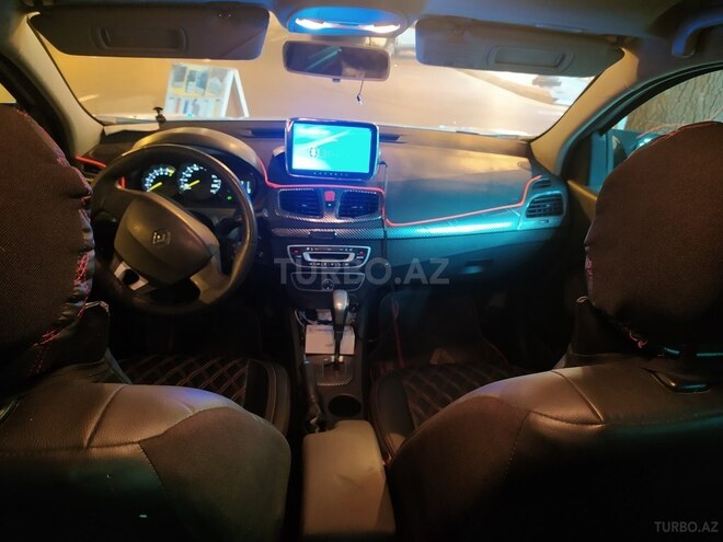 Renault Megane 2011, 225,500 km - 1.6 л - Bakı