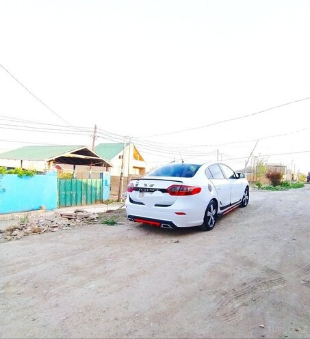 Renault Megane 2011, 225,500 km - 1.6 л - Bakı