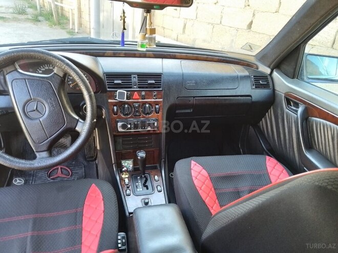 Mercedes C 280 1997, 255,558 km - 2.8 l - Bakı