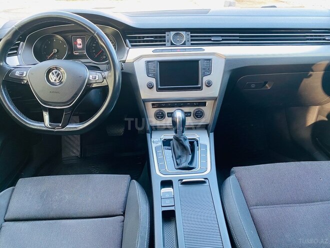 Volkswagen Passat 2016, 135,000 km - 1.4 л - Bakı