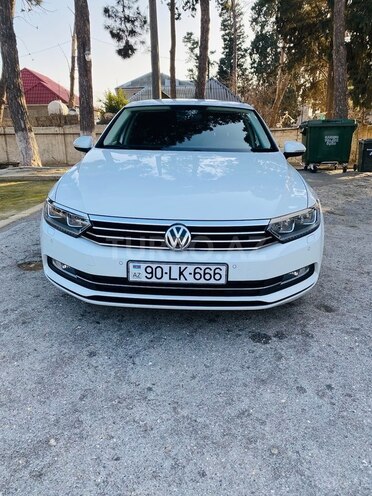 Volkswagen Passat 2016, 135,000 km - 1.4 л - Bakı