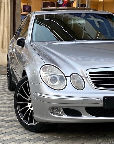 Mercedes E 240 2002, 231,000 km - 2.6 l - Bakı