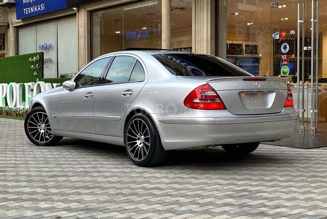 Mercedes E 240 2002, 231,000 km - 2.6 l - Bakı