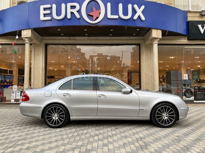 Mercedes E 240 2002, 231,000 km - 2.6 l - Bakı
