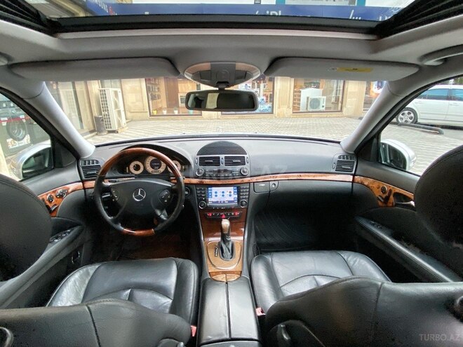 Mercedes E 240 2002, 231,000 km - 2.6 l - Bakı